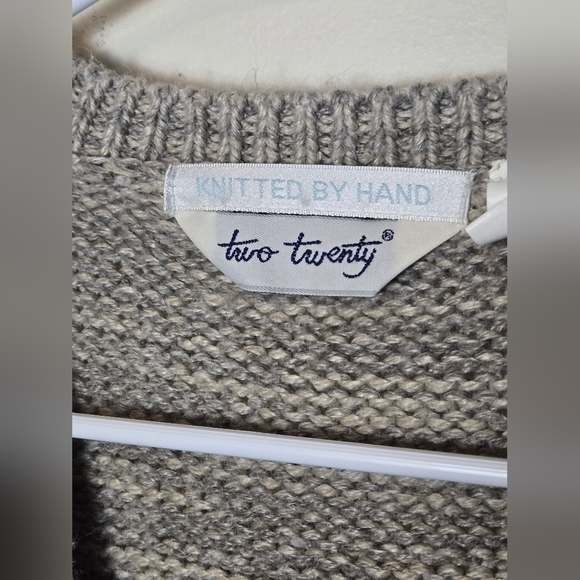 Vintage 90's Two Twenty Ramie Blend Crochet Knit Cottagecore Sweater Vest, Large - Picture 4 of 4